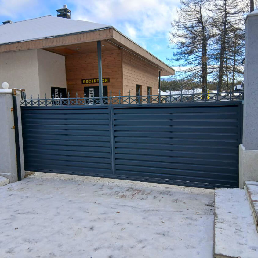 Фото 5 Забор жалюзи ХайТек 7024 МАТТЕ Серый Графит матовый двусторонний