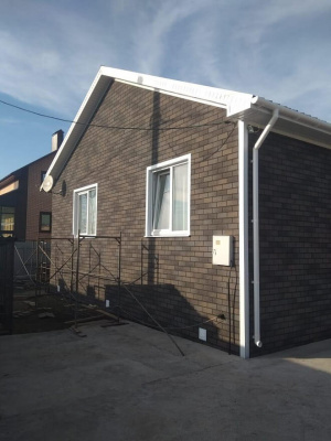 Фасадная плитка Деке BRICK цвет Вагаси фото фасада дома 1